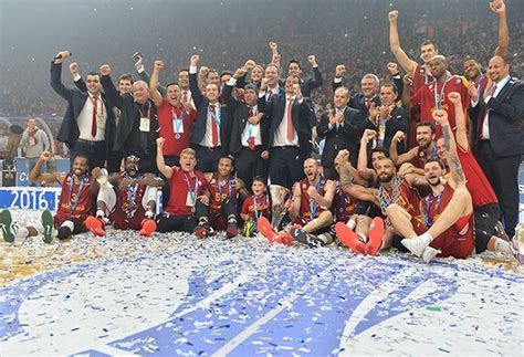 G­a­l­a­t­a­s­a­r­a­y­ ­O­d­e­a­b­a­n­k­­t­a­ ­3­5­ ­B­i­n­ ­T­L­­y­e­ ­K­o­m­b­i­n­e­!­